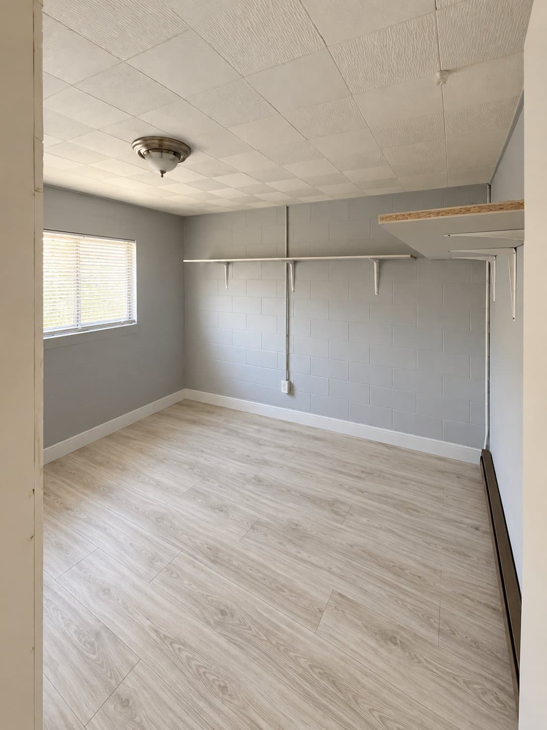 Quincy House: 16031 Road 10.7 NW