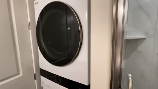 Hurricane Apartment: 3614 W 150 N