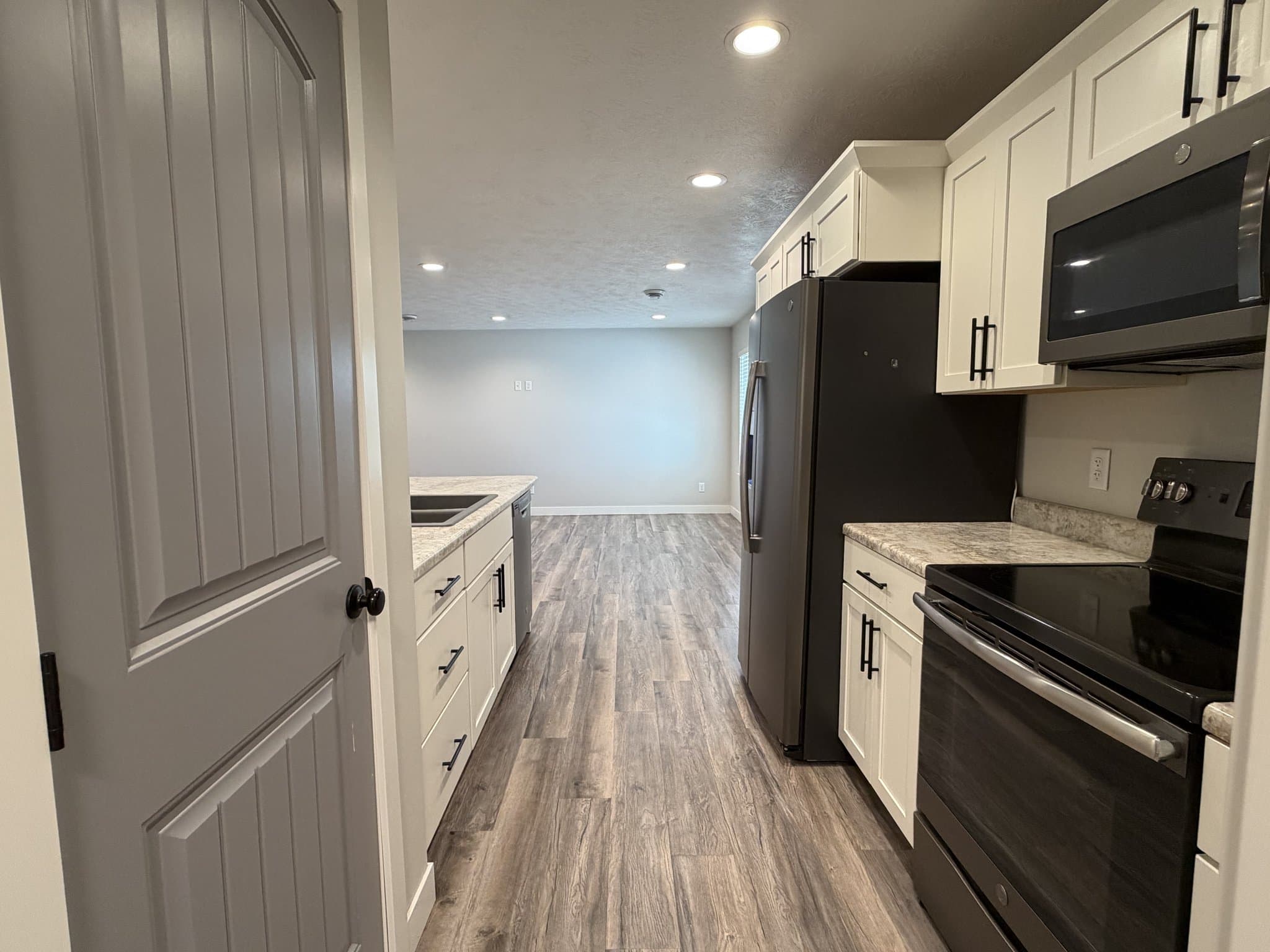 Milford Townhome: 2912 Sportsmans Dr.