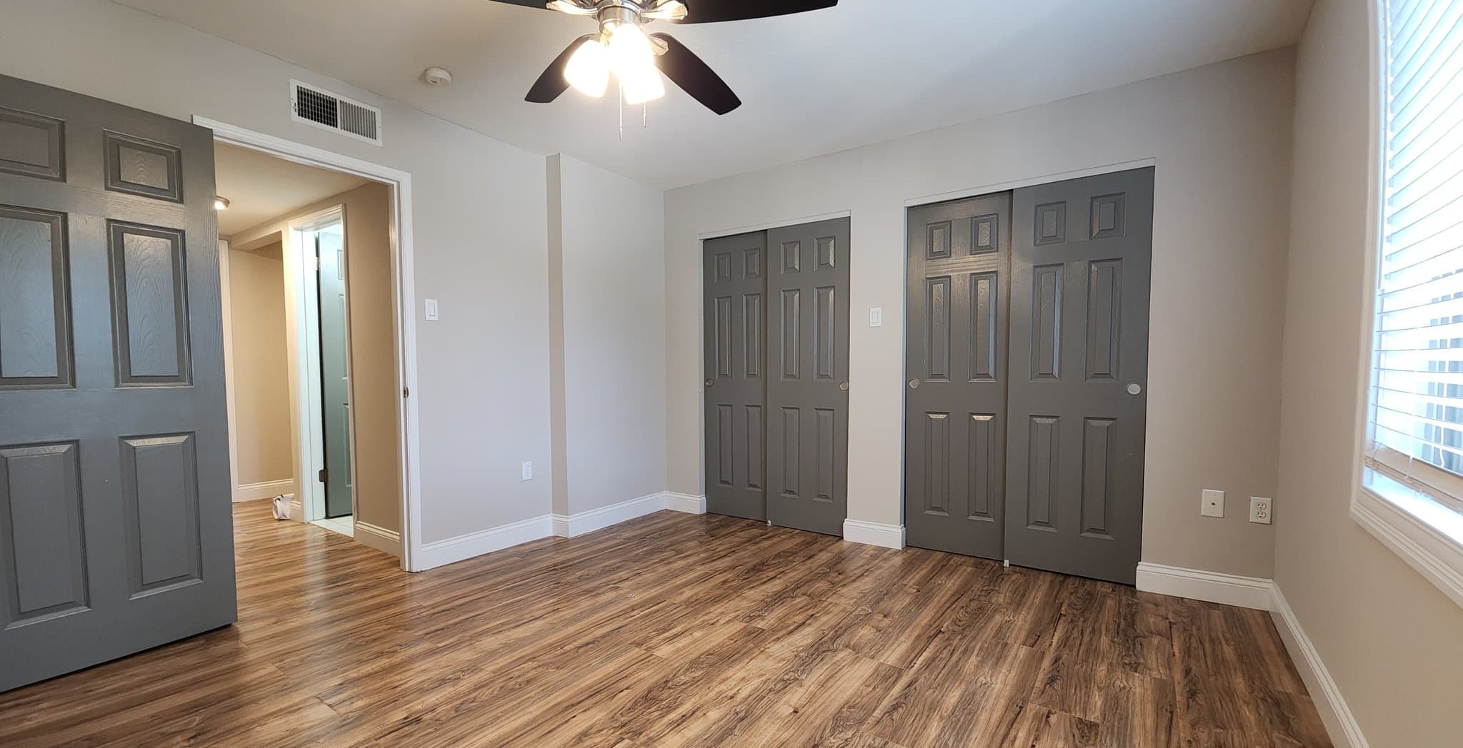 Saint Louis Townhome: 550 S Clay Ave