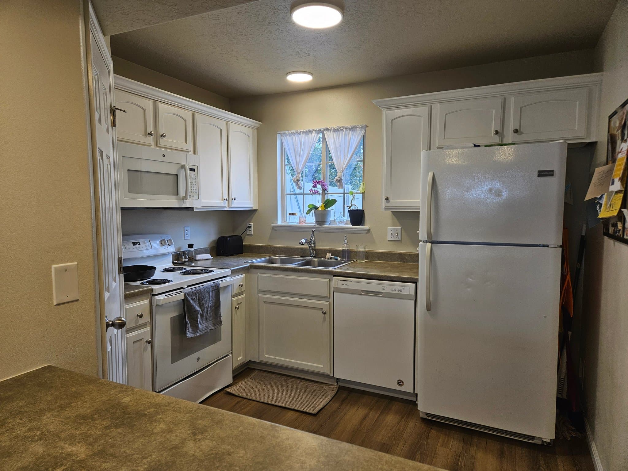Springville Townhome: 1057 S 1850 W