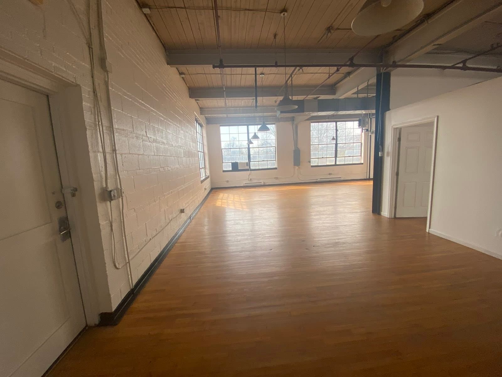 Lynchburg Apartment: 1501 Kemper str.