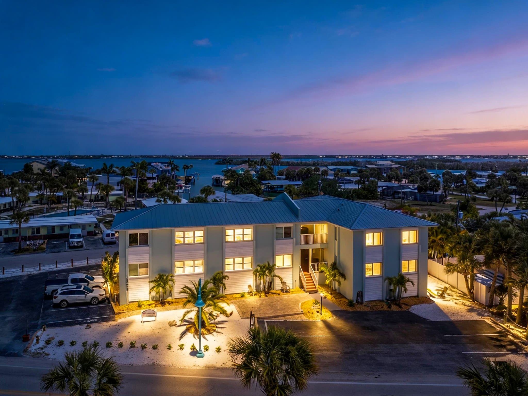 Englewood Condo: 1285 Gulf Blvd