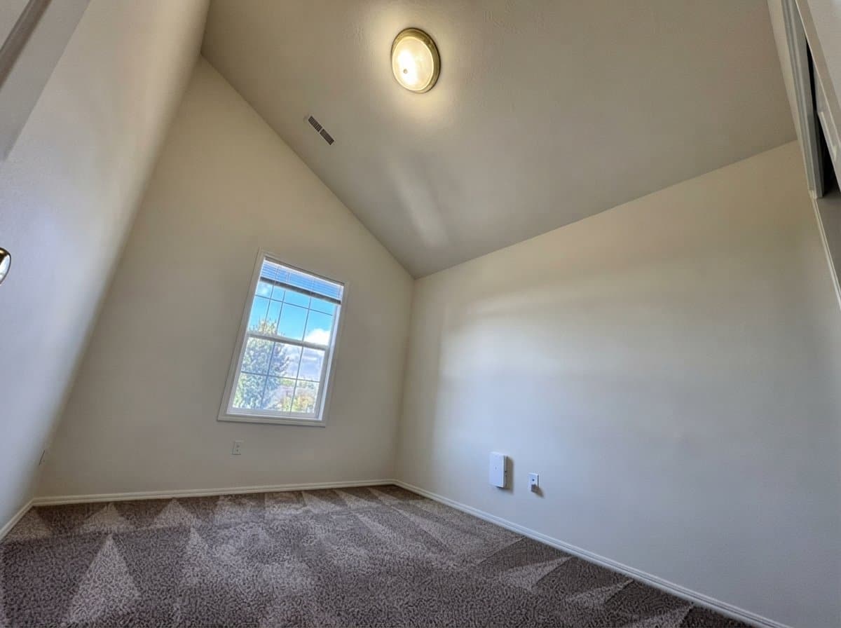 Hillsboro Townhome: 7178 SE Lois St