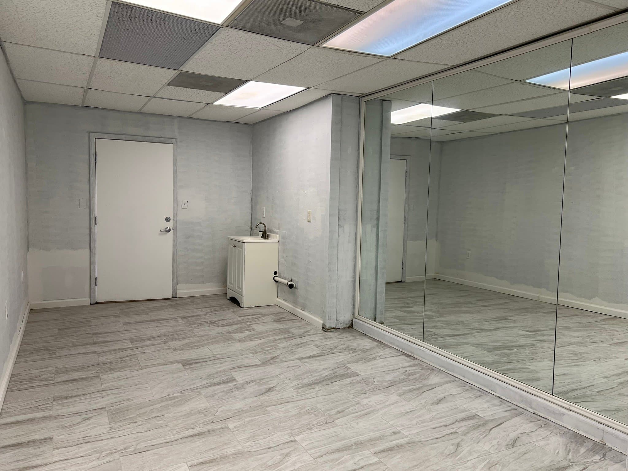 Atlanta Apartment: 3060 Pharr Court North, NW