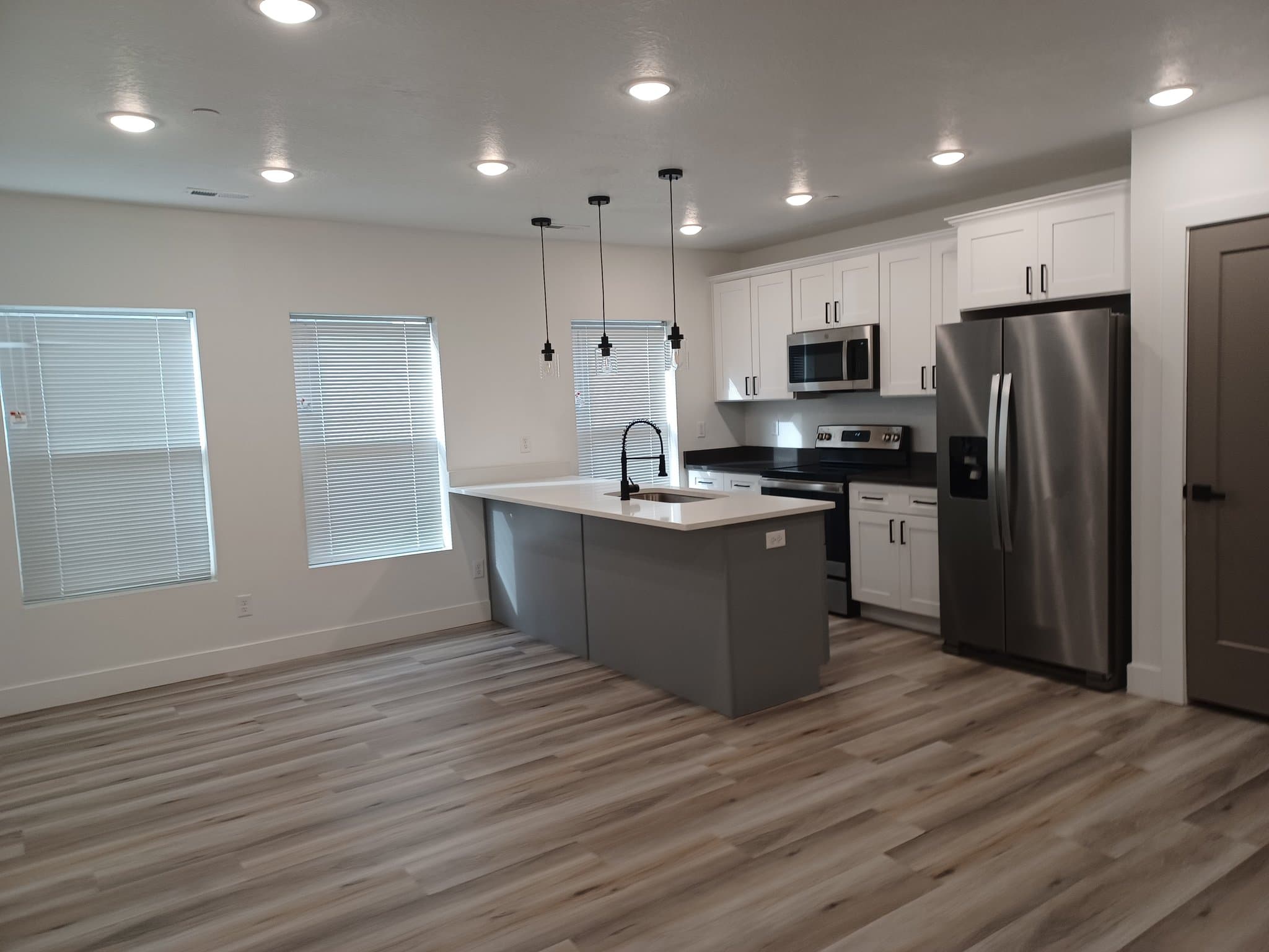 Salt Lake City Townhome: 815 W 100 S