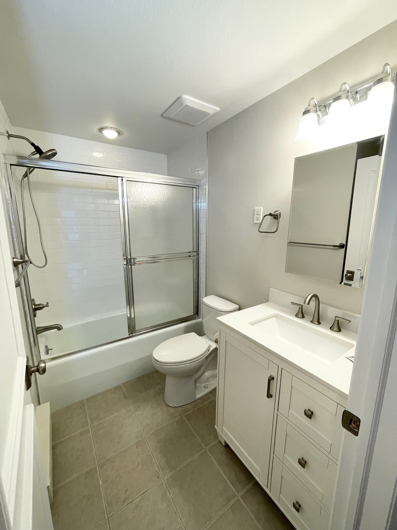 Monroe Twp Townhome: 293B Sharon Way