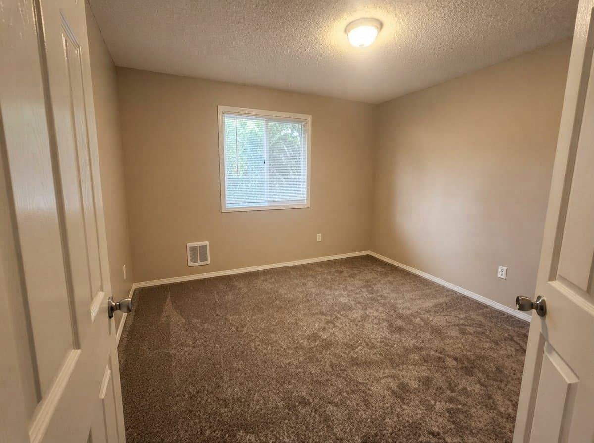 Spokane House: 10924 E Fairview Ave