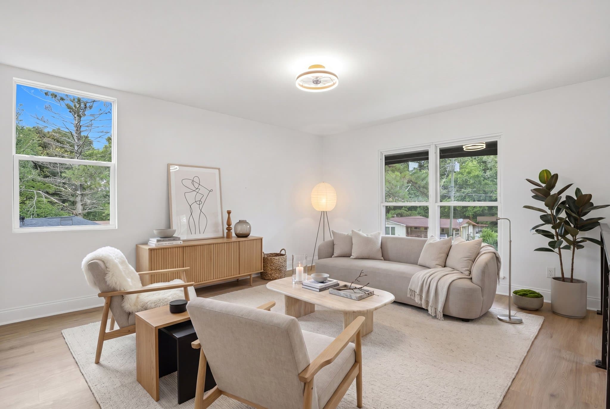 Huntsville House: 439 N Edgemont Cir NW