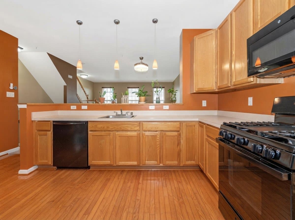 Frederick Townhome: 505 Ellison Ct
