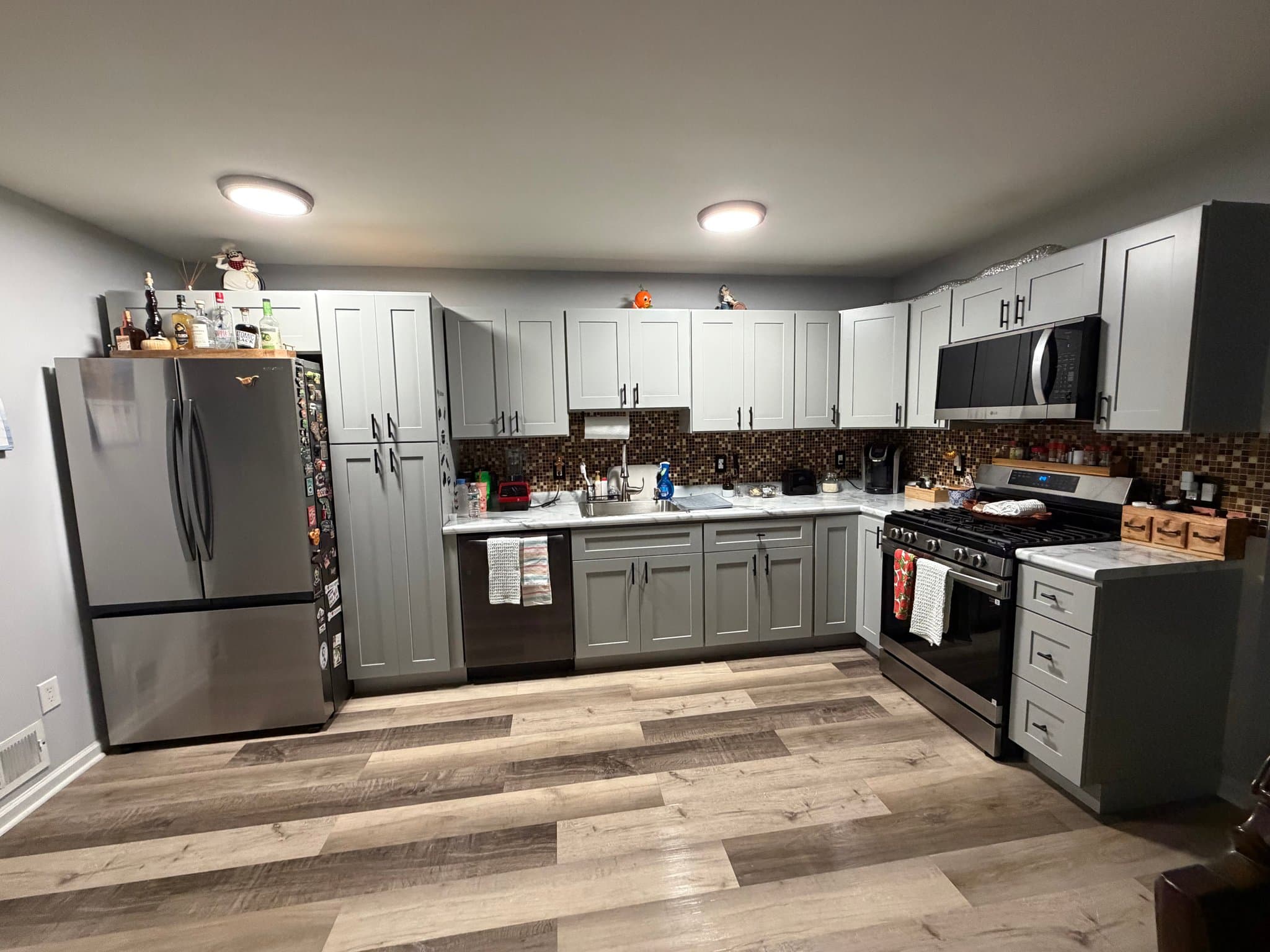 Elizabeth Multiplex: 516 S Park st