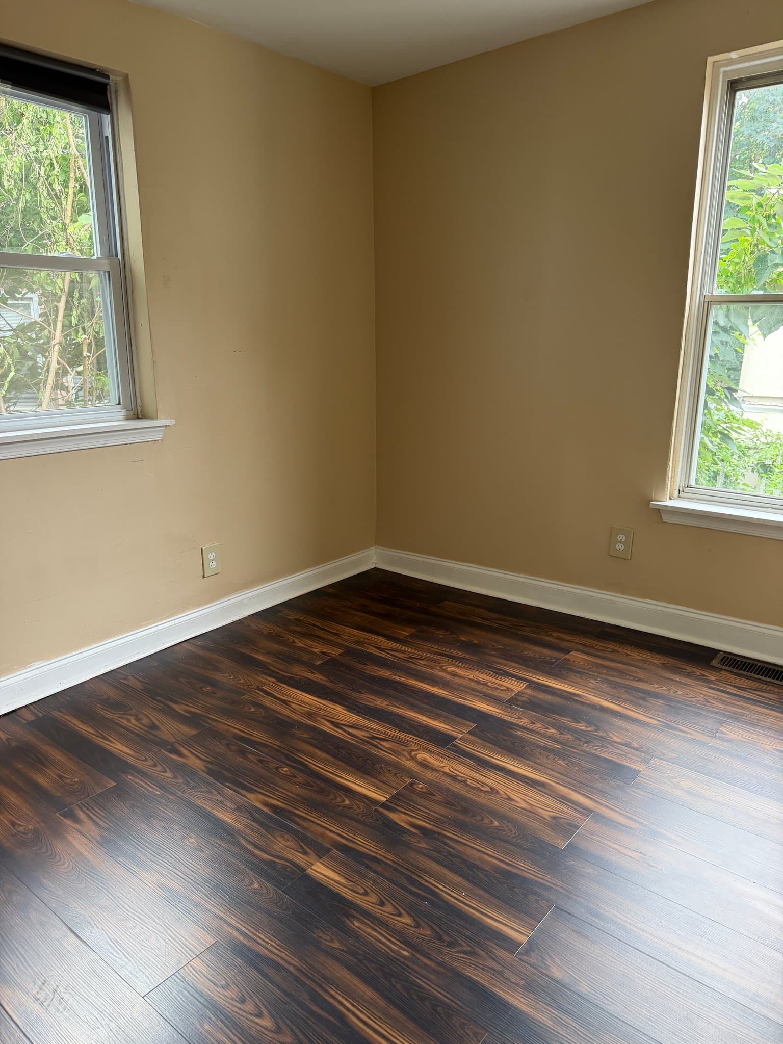 Philadelphia House: 3208 Pearl st
