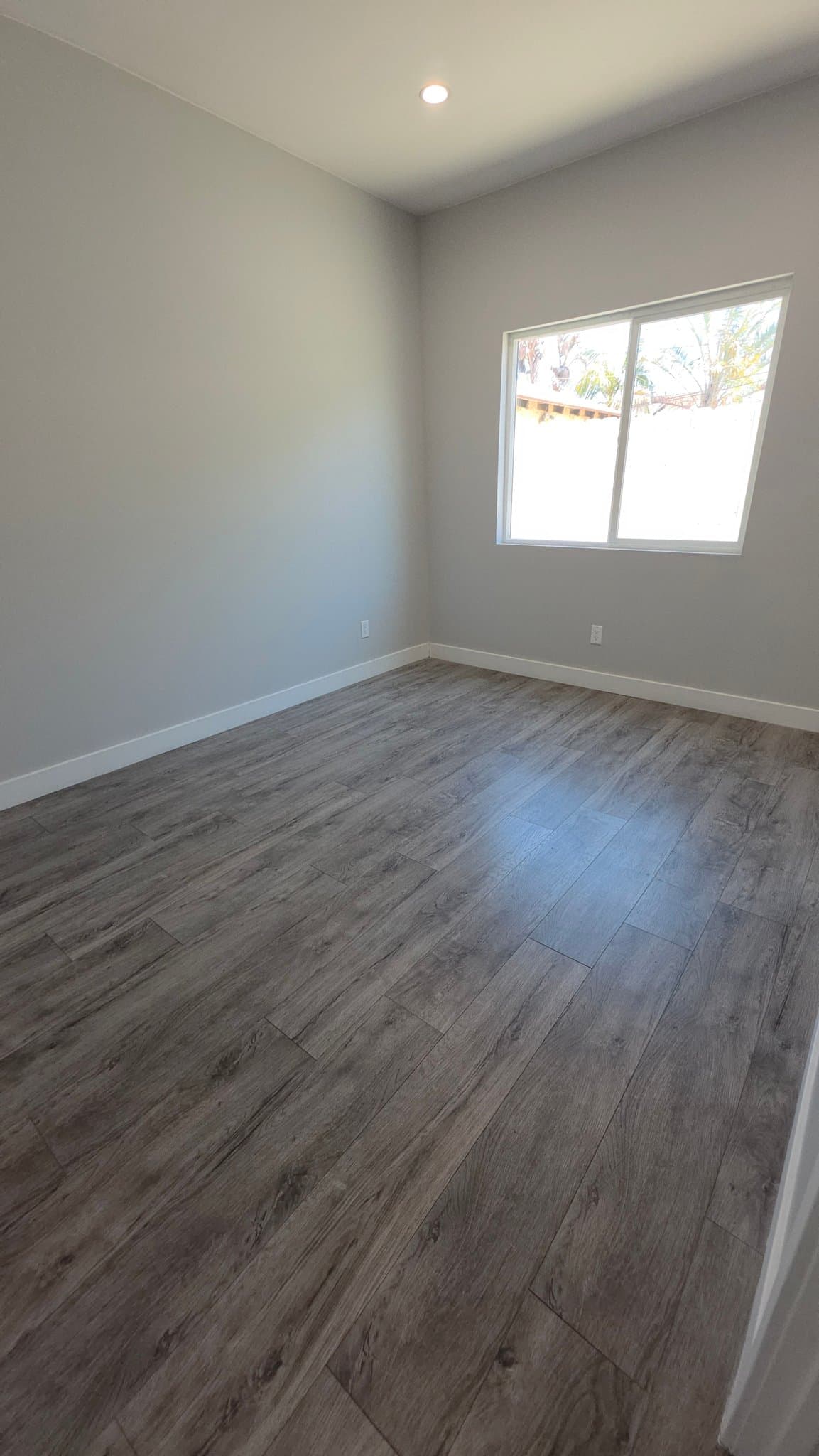 Bell Gardens Multiplex: 6513 Flornce Pl