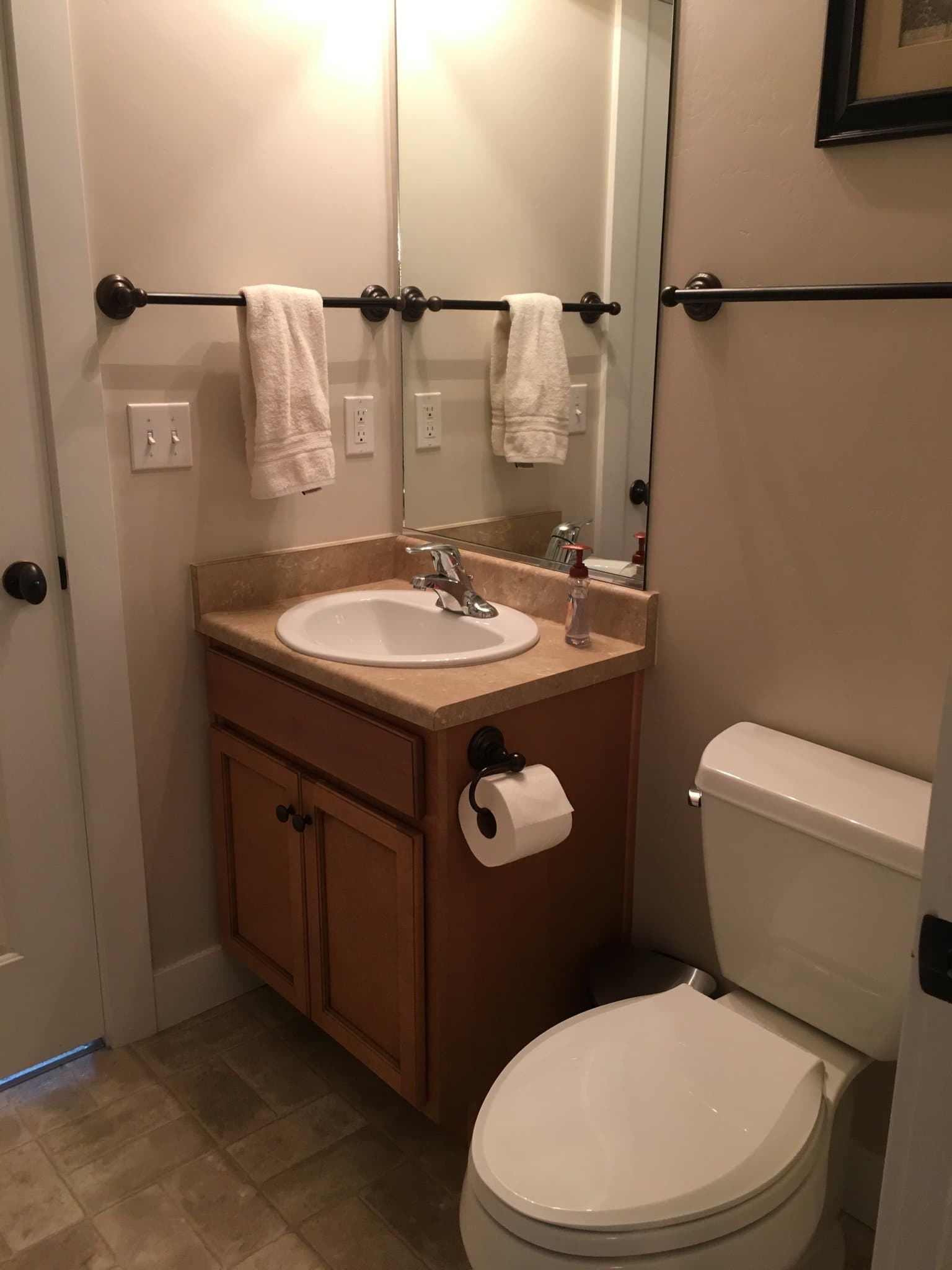 Sandy Townhome: 1069 Quarry View