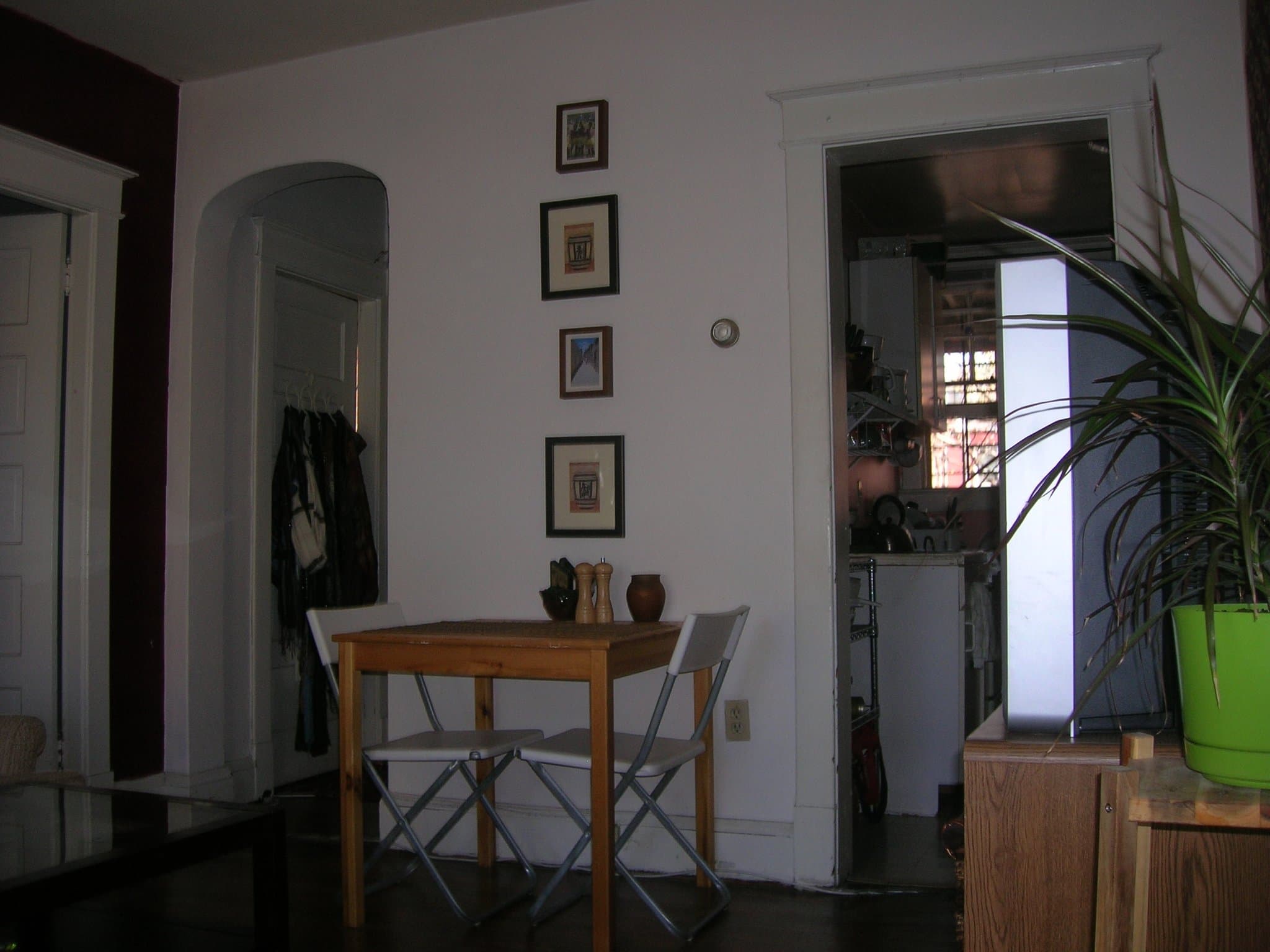 Washington Apartment: 2425 Ontario Rd. NW