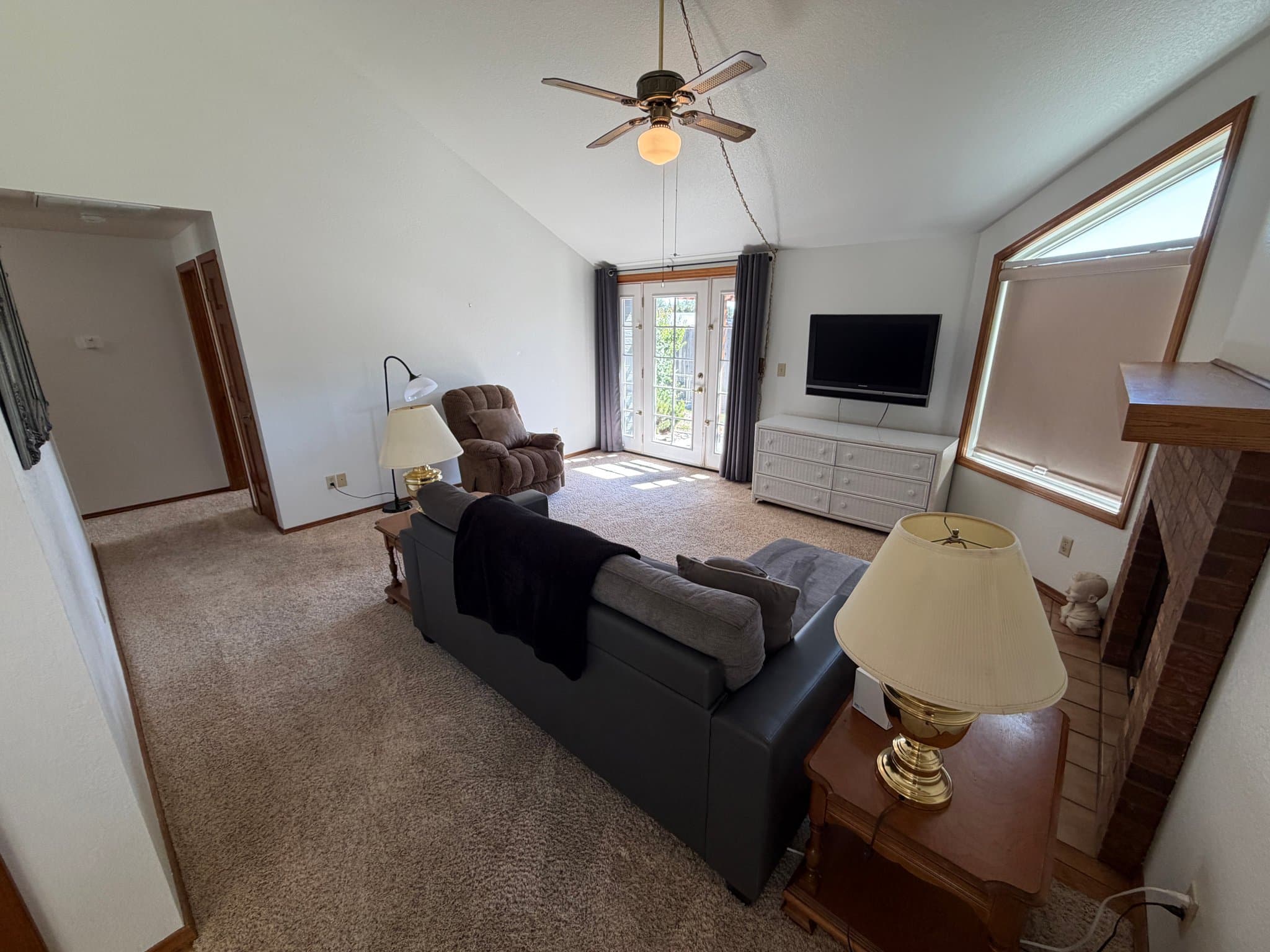 Mountain Home Townhome: 1995 E 8th