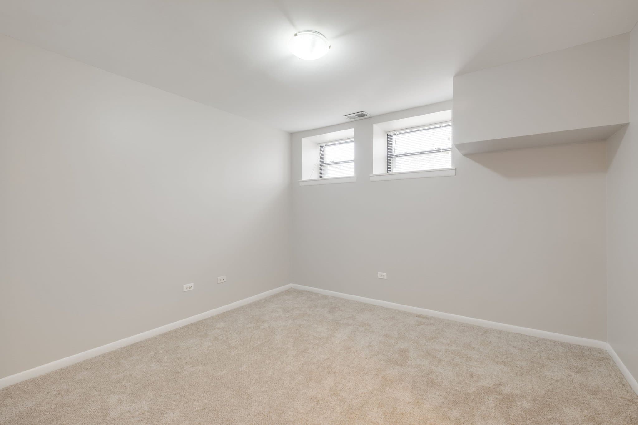 Chicago Condo: 4060 S Ellis