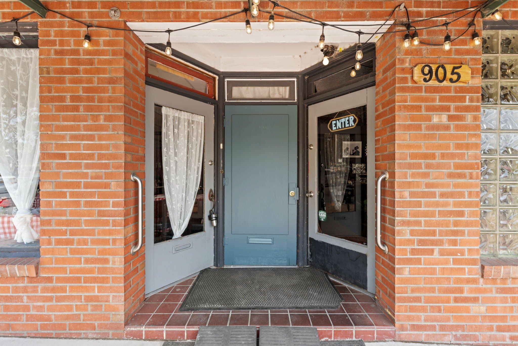 Greeley Apartment: 905 1/2 16th St