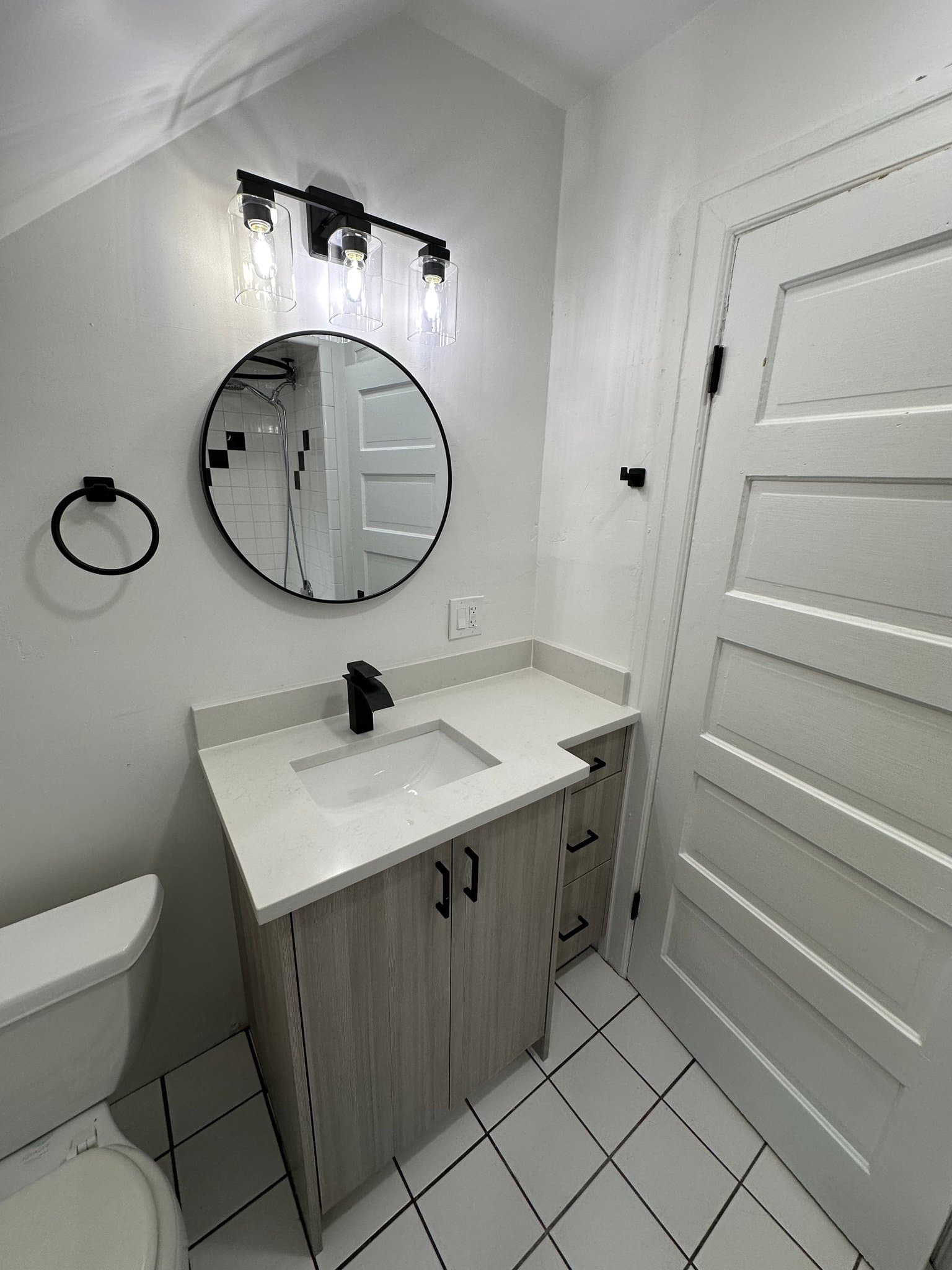 Salt Lake City Apartment: 828 E 100 S