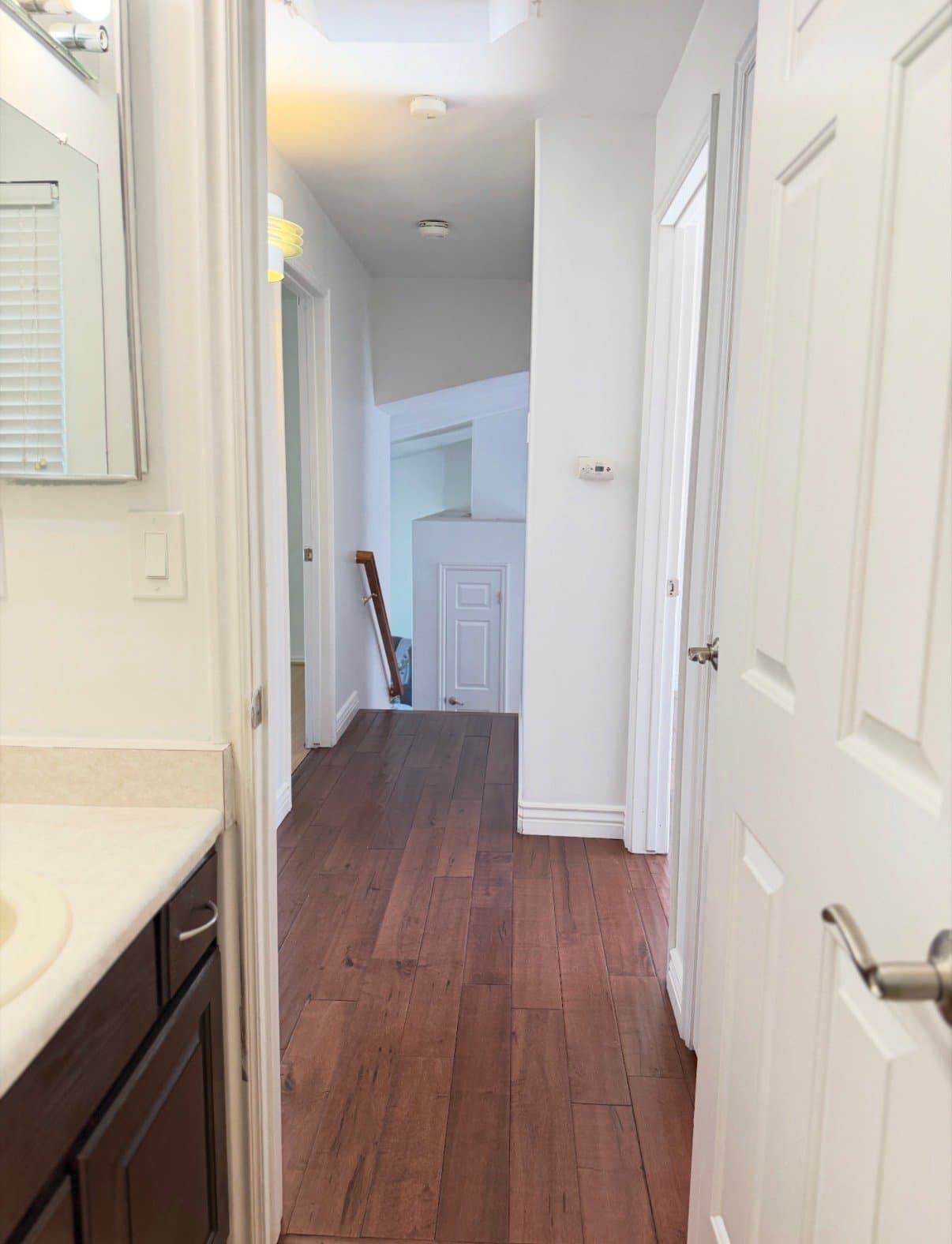 Murray House: 4624 S Quiet Cir