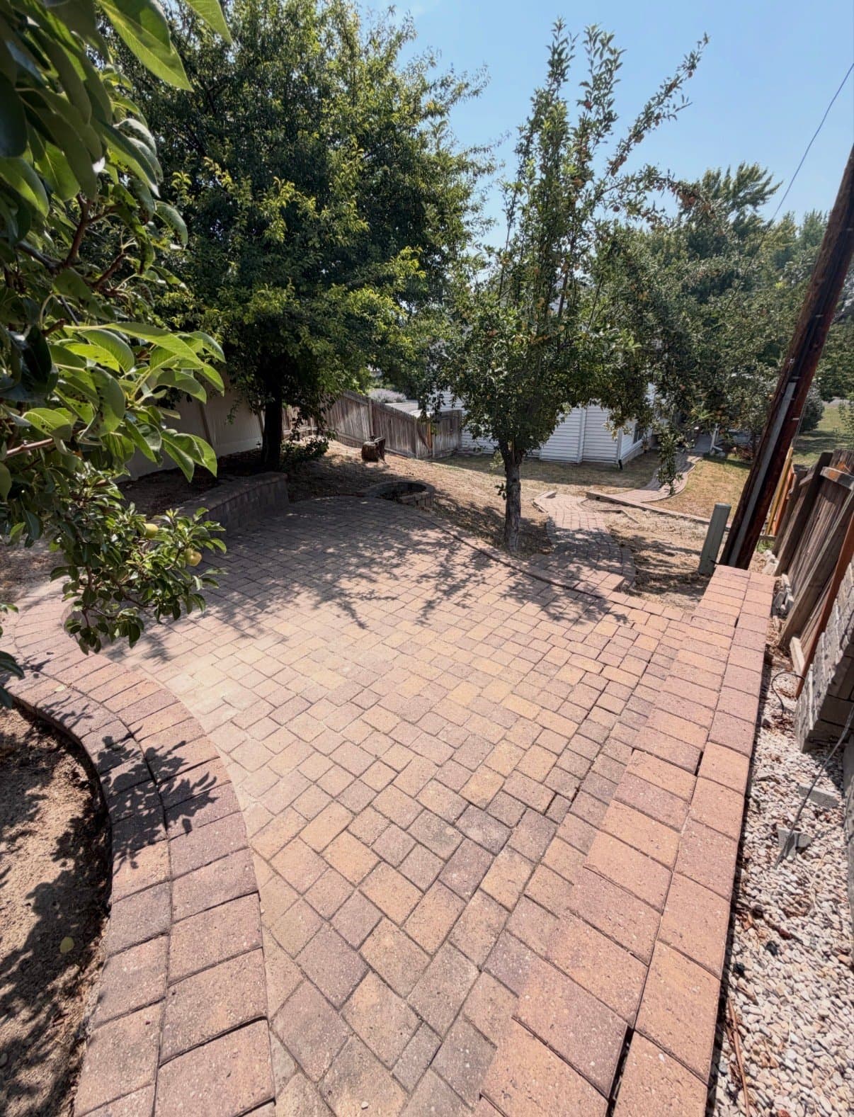 Murray House: 4624 S Quiet Cir