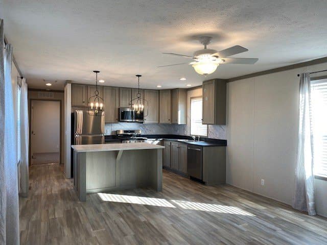 Mount Pleasant House: 1202 Ironstone Dr