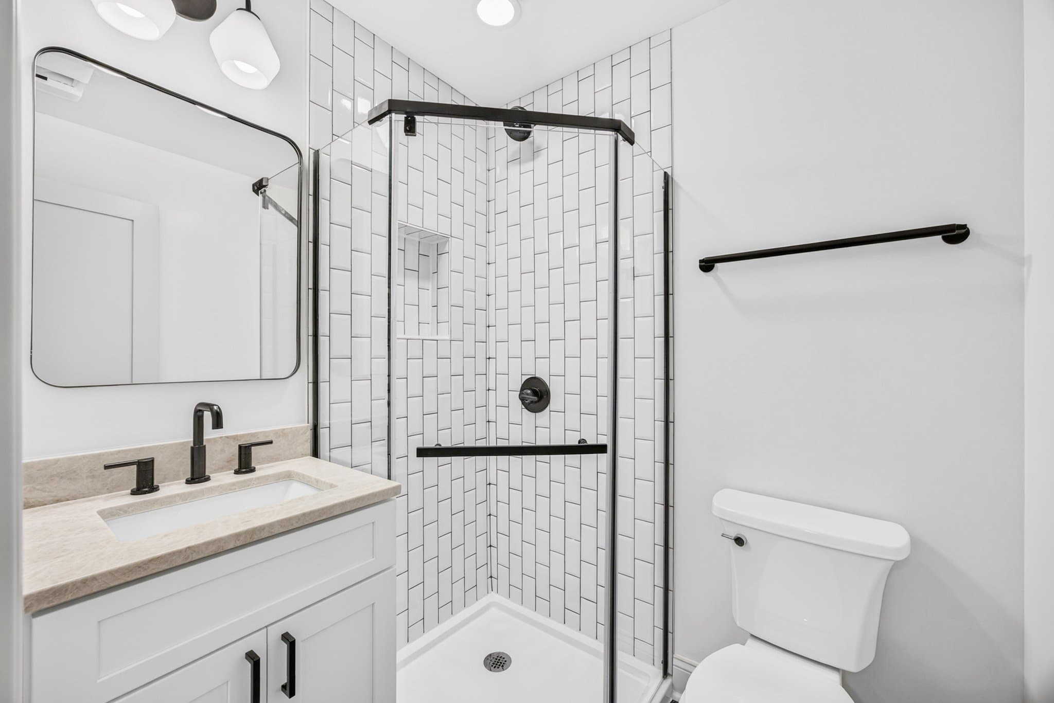 Washington Apartment: 311 East Capitol St. SE