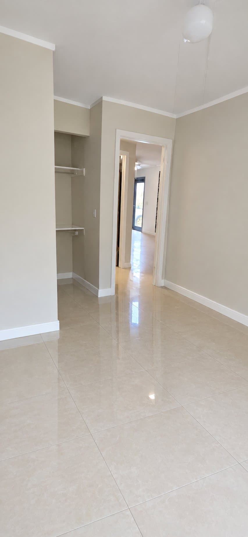 Tampa House: 1602 E Annona Ave