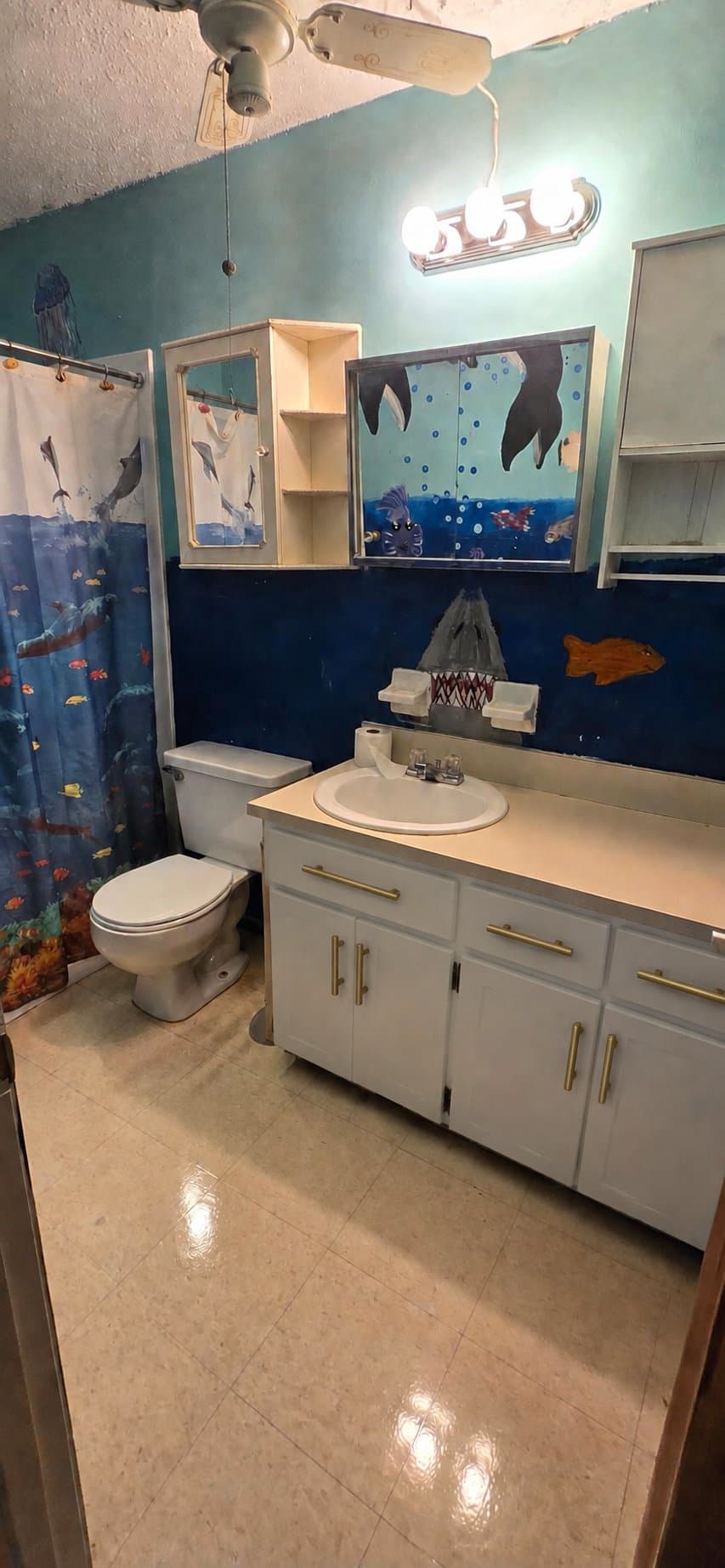 Tampa House: 1602 E Annona Ave