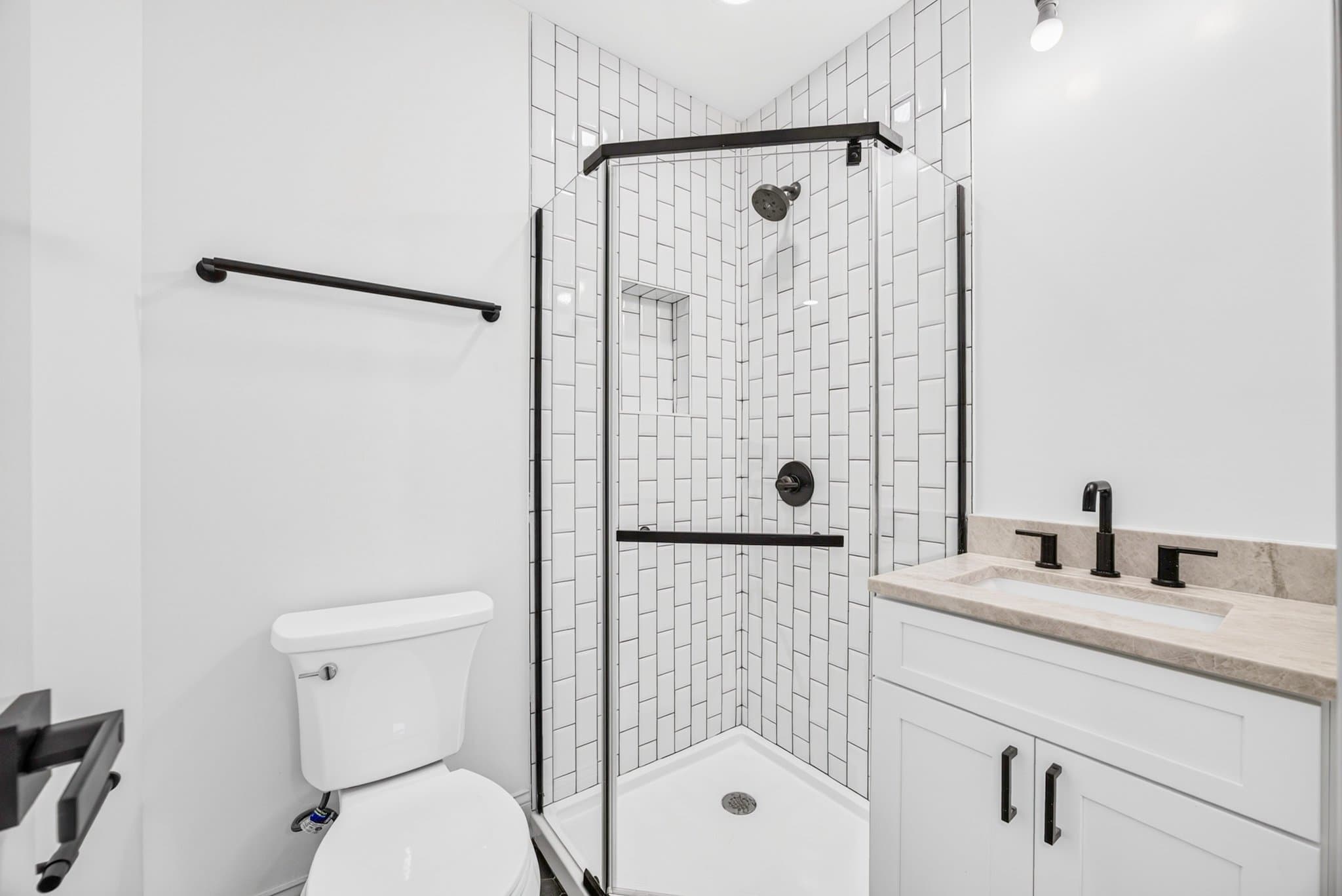 Washington Apartment: 311 East Capitol St. SE