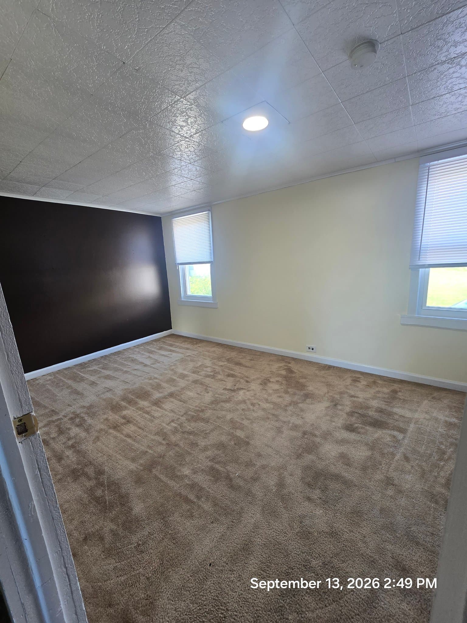 Larksville Multiplex: 507 E State St