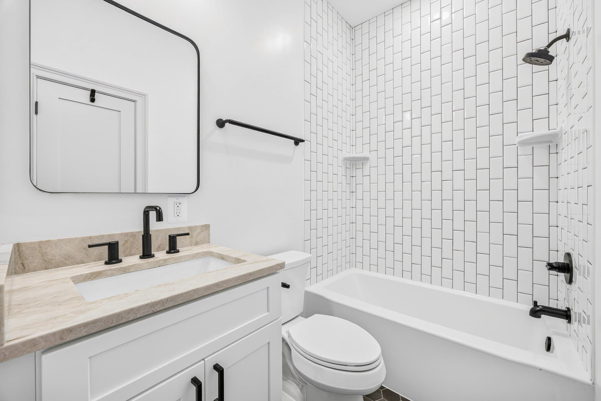 Washington Apartment: 311 East Capitol St. SE