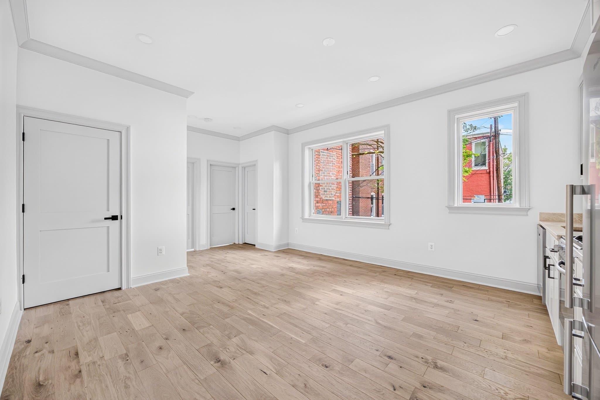 Washington Apartment: 311 East Capitol St. SE