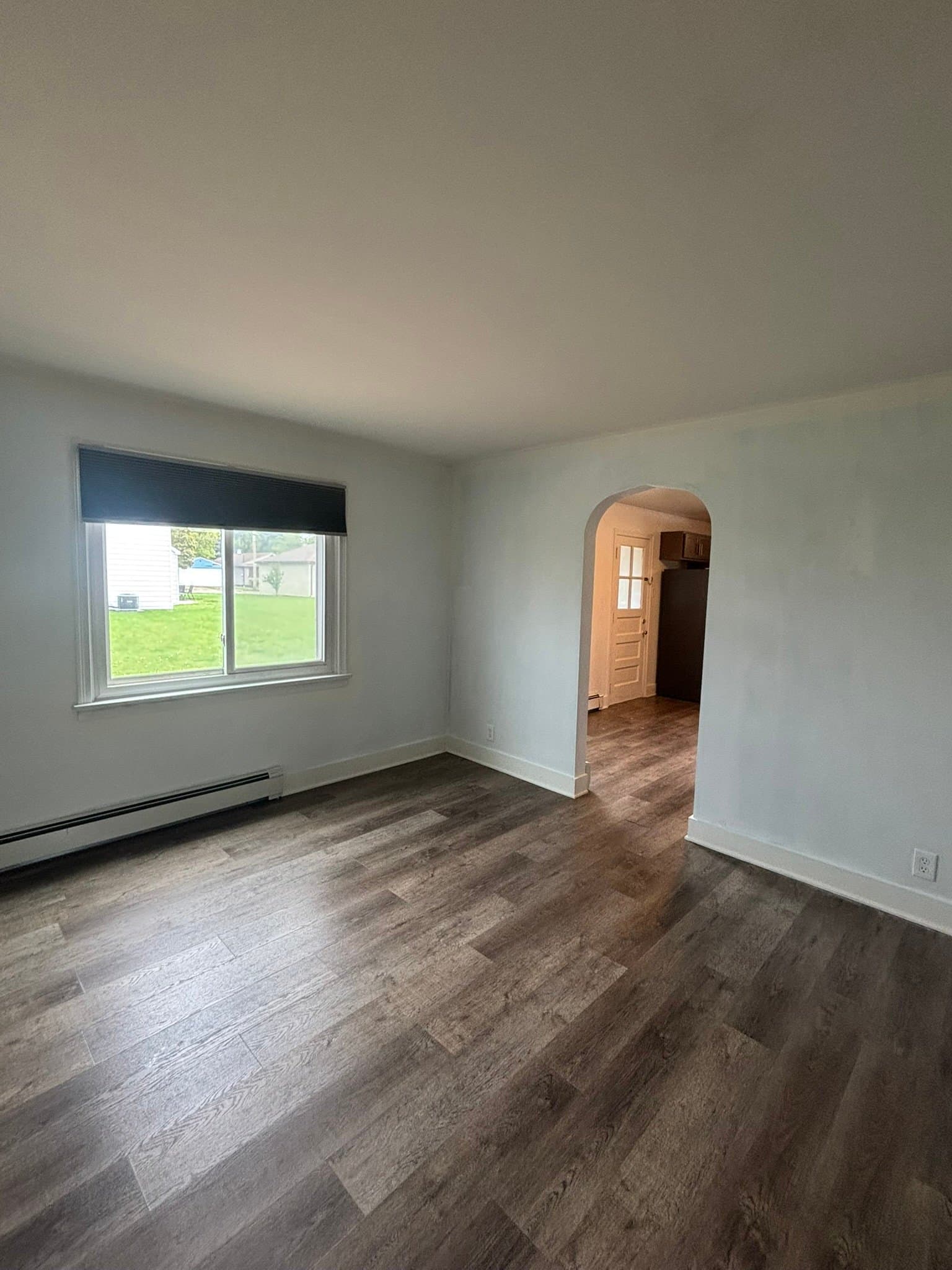 Lancaster House: 77 Laverack Ave