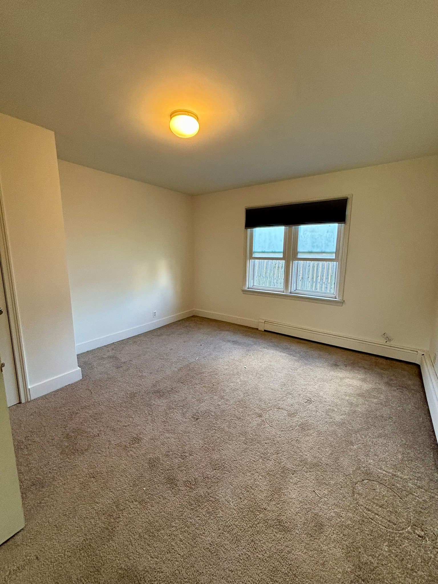 Lancaster House: 77 Laverack Ave