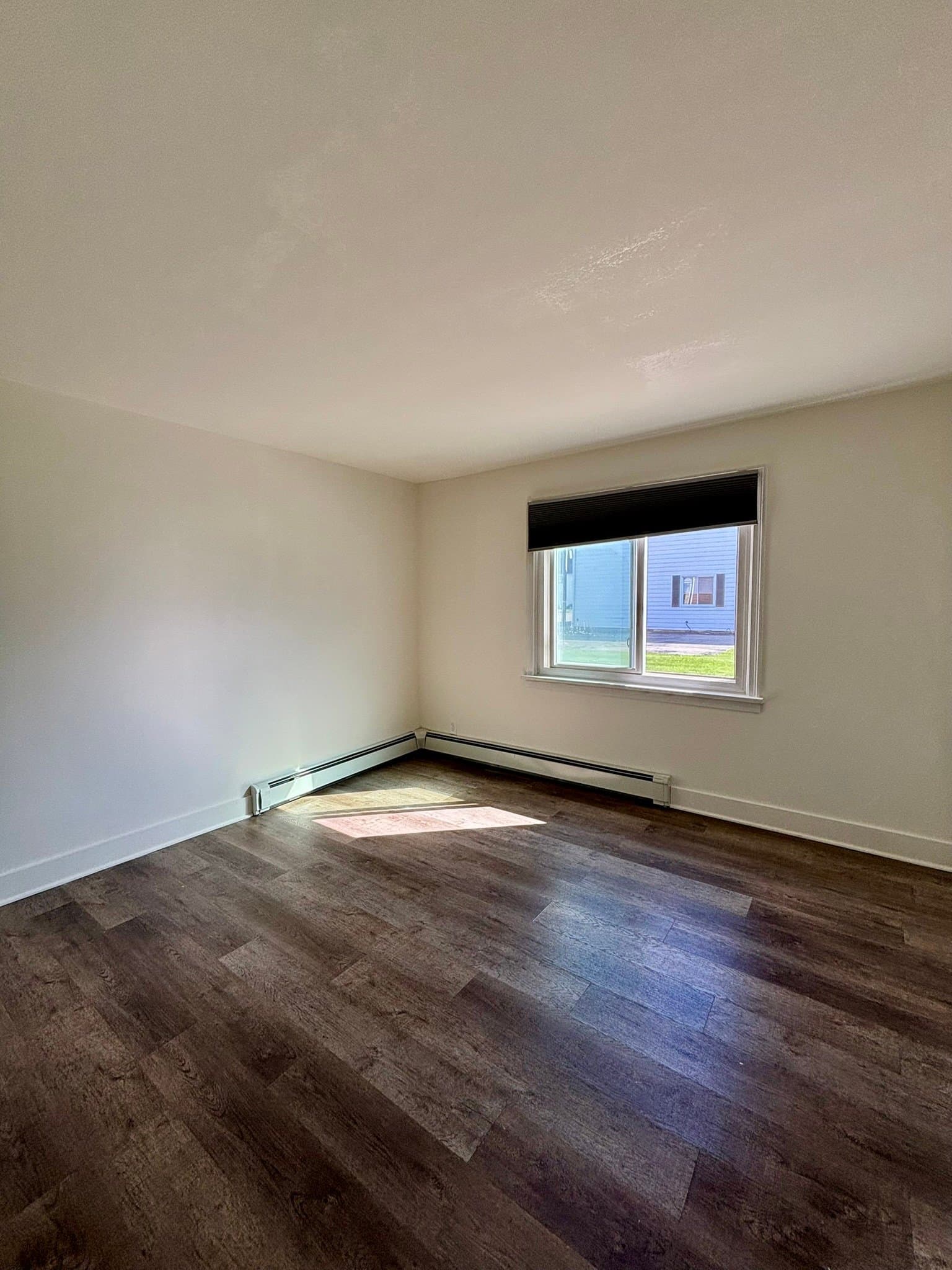 Lancaster House: 77 Laverack Ave