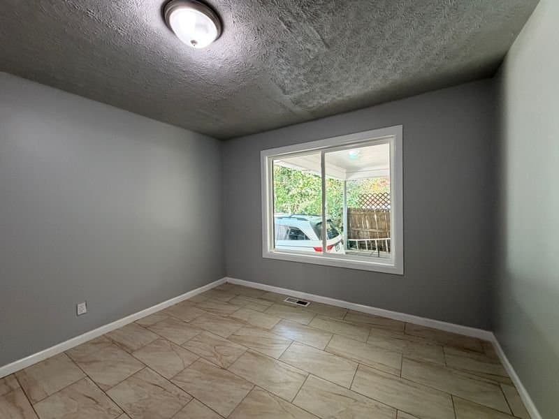 Atlanta House: 2157 Nelms Dr SW