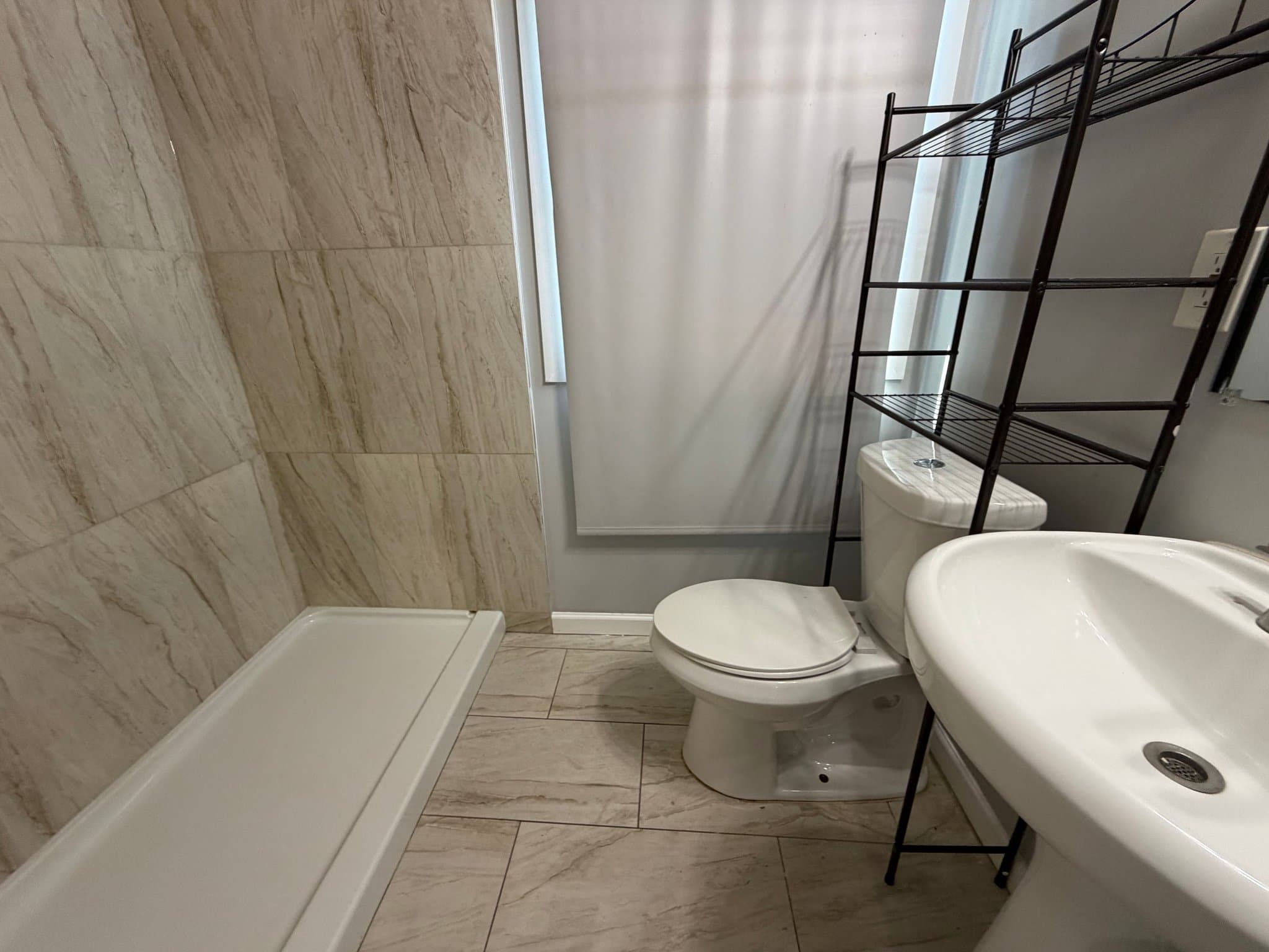 Atlanta House: 2157 Nelms Dr SW