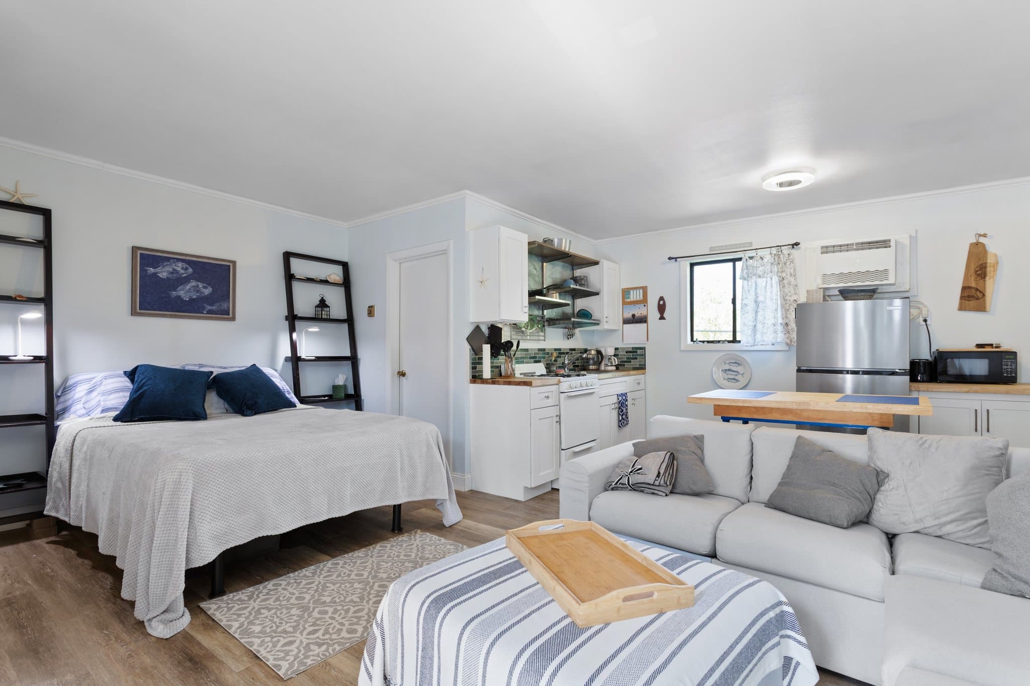 Hampton Condo: 933 Ocean Blvd