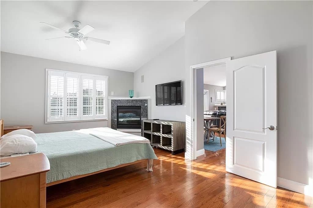 NEWPORT Single Room: 46 MALBONE RD
