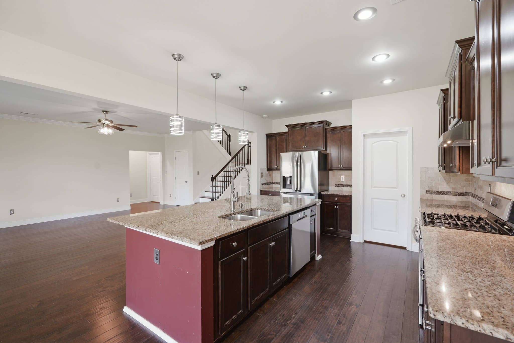Owens Cross Roads House: 3011 Magnolia Leaf Circle