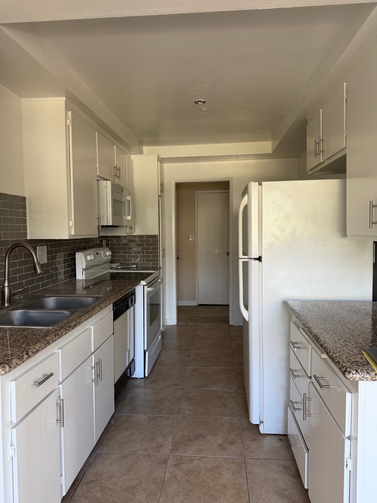 RANCHO PALOS VERDES Apartment: 28151 HIGHRIDGE ROAD