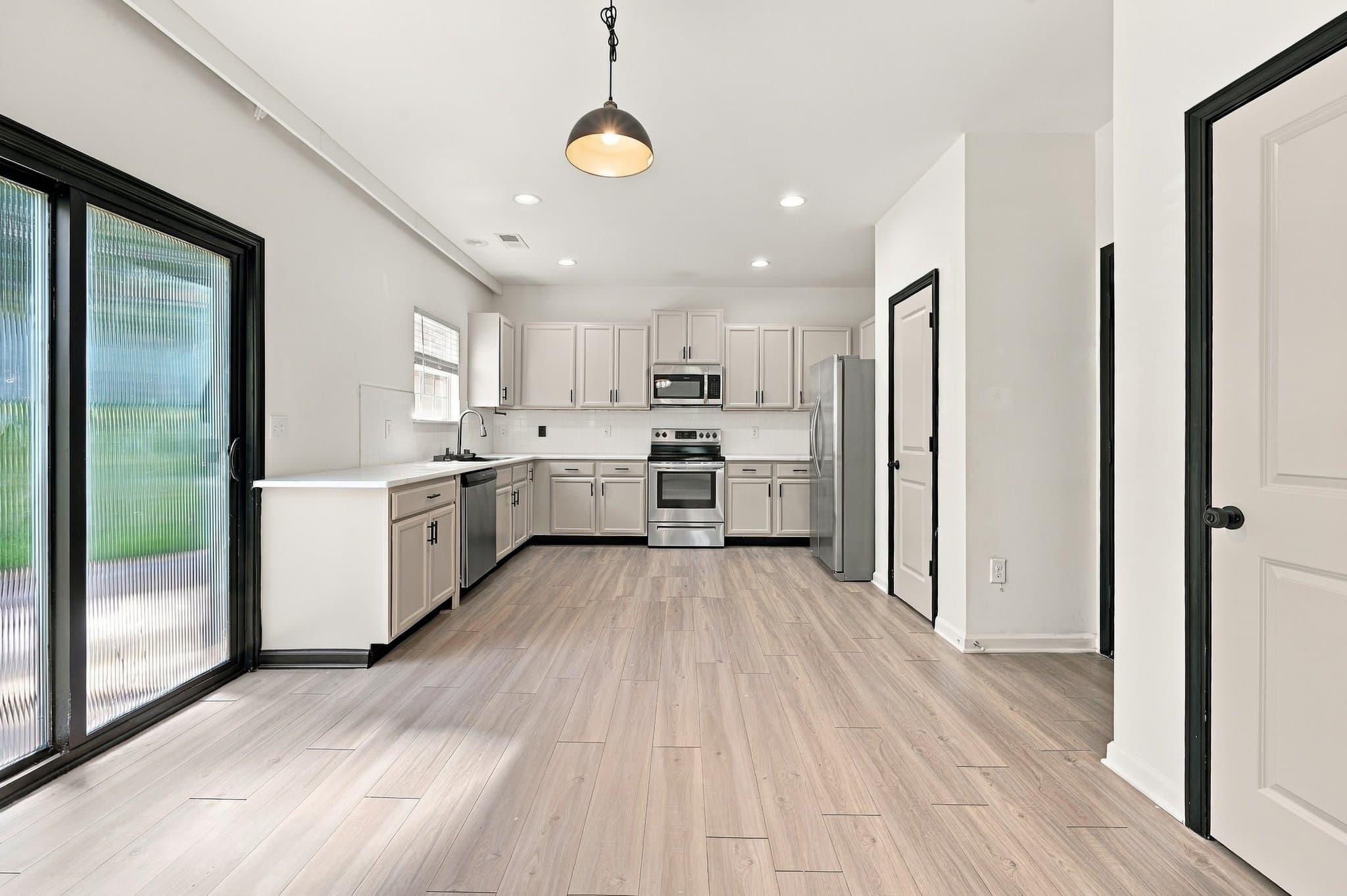Garner House: 129 Zulabelle Ct