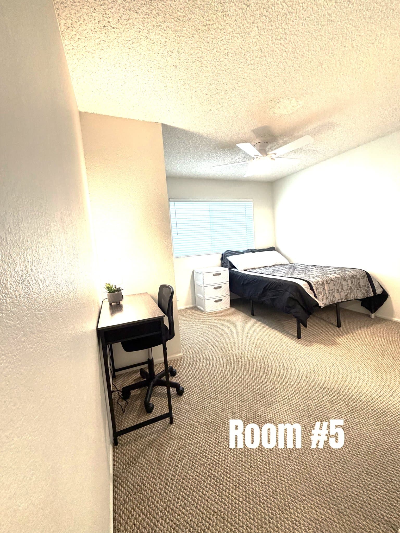 Peoria Single Room: 12340 N 72nd Dr