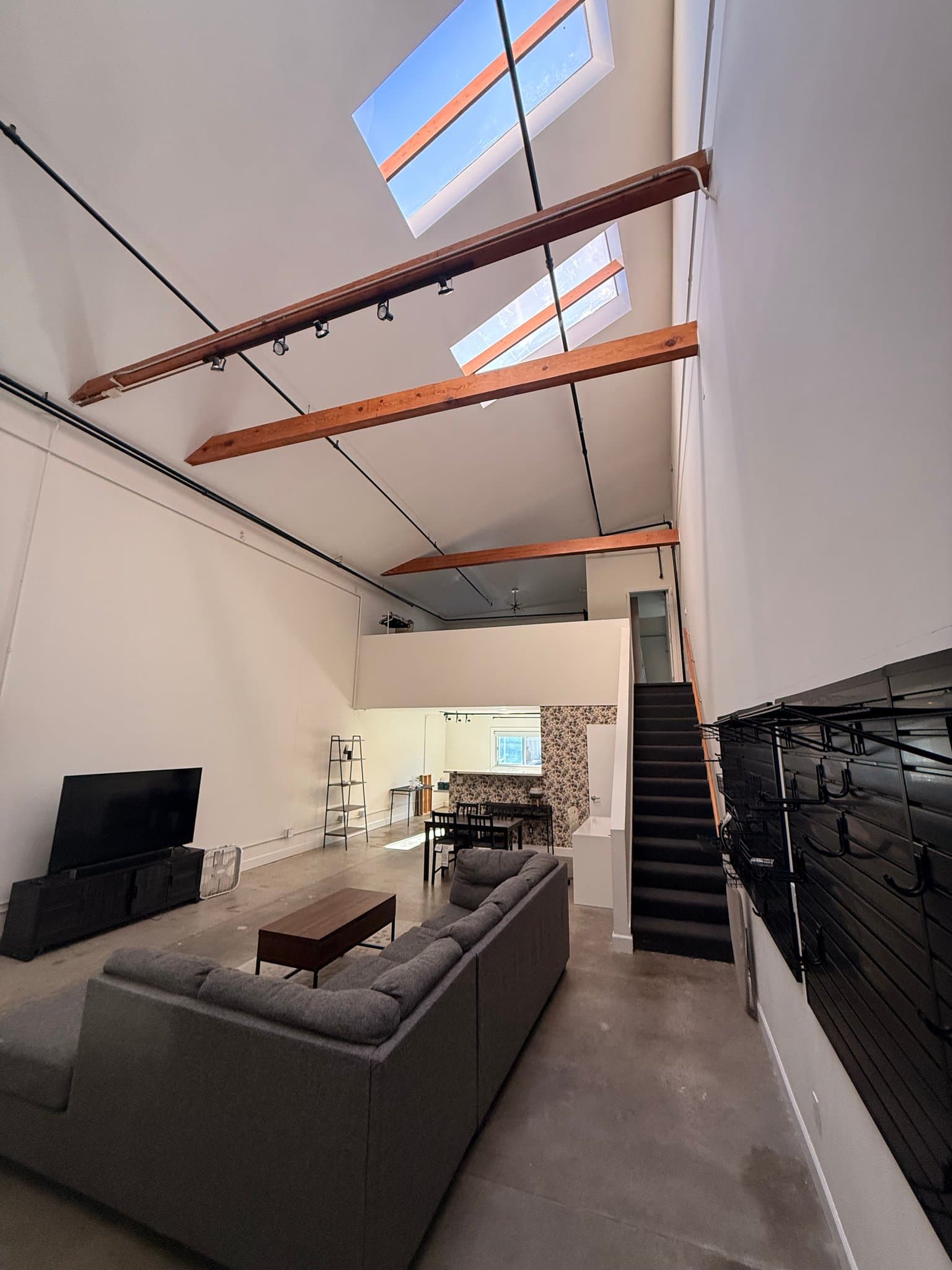 Emeryville Condo: 1175 59th St