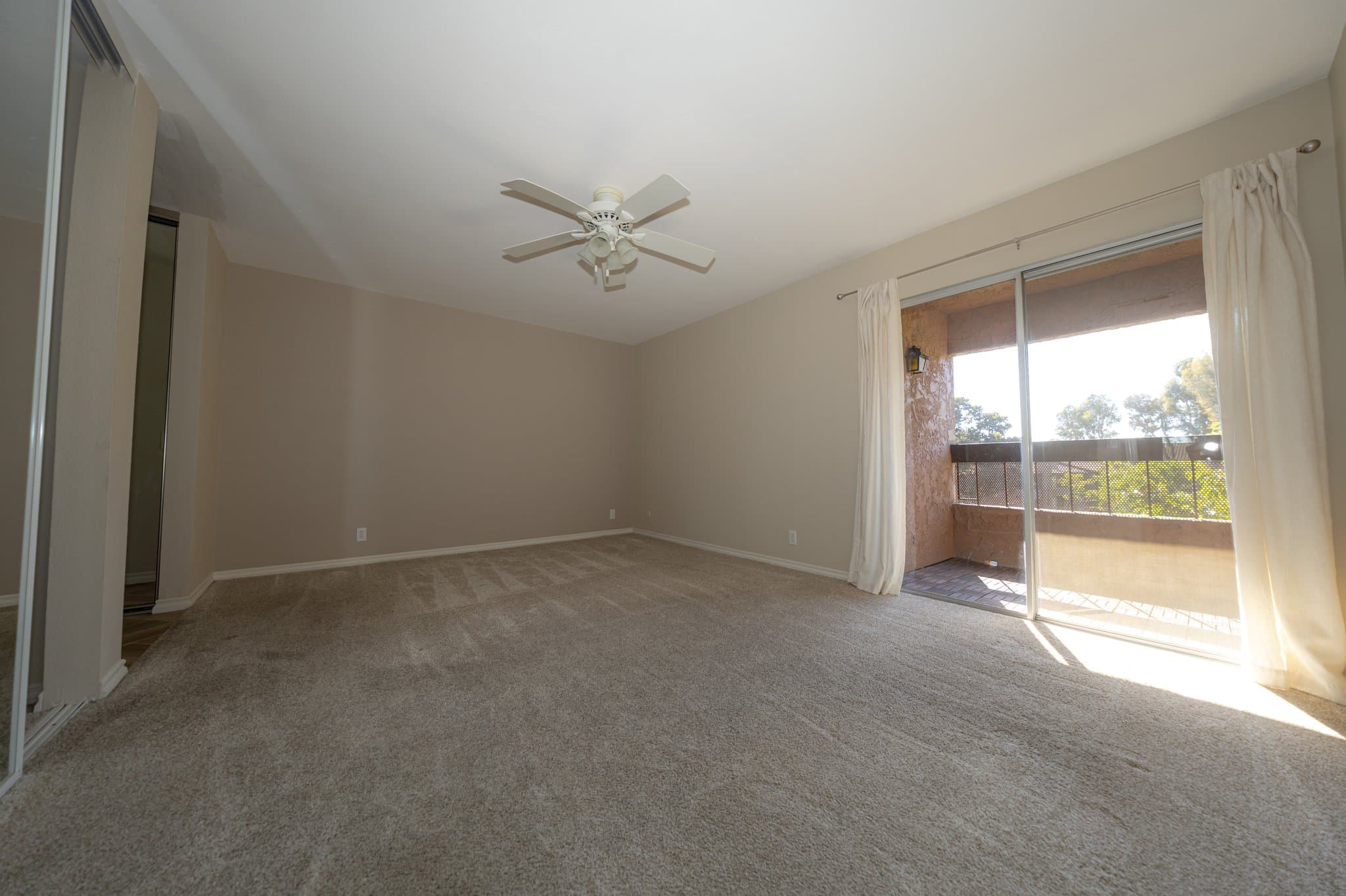 San Diego Condo: 10350 Caminito Cuervo