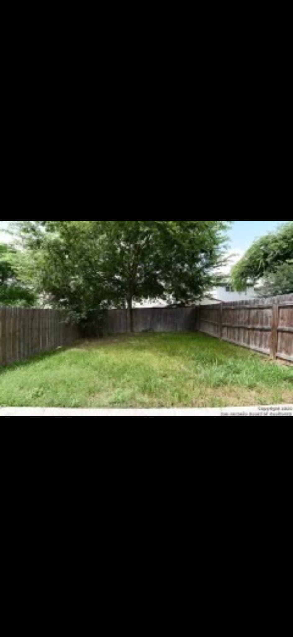 San Antonio Townhome: 5015 Flipper Dr