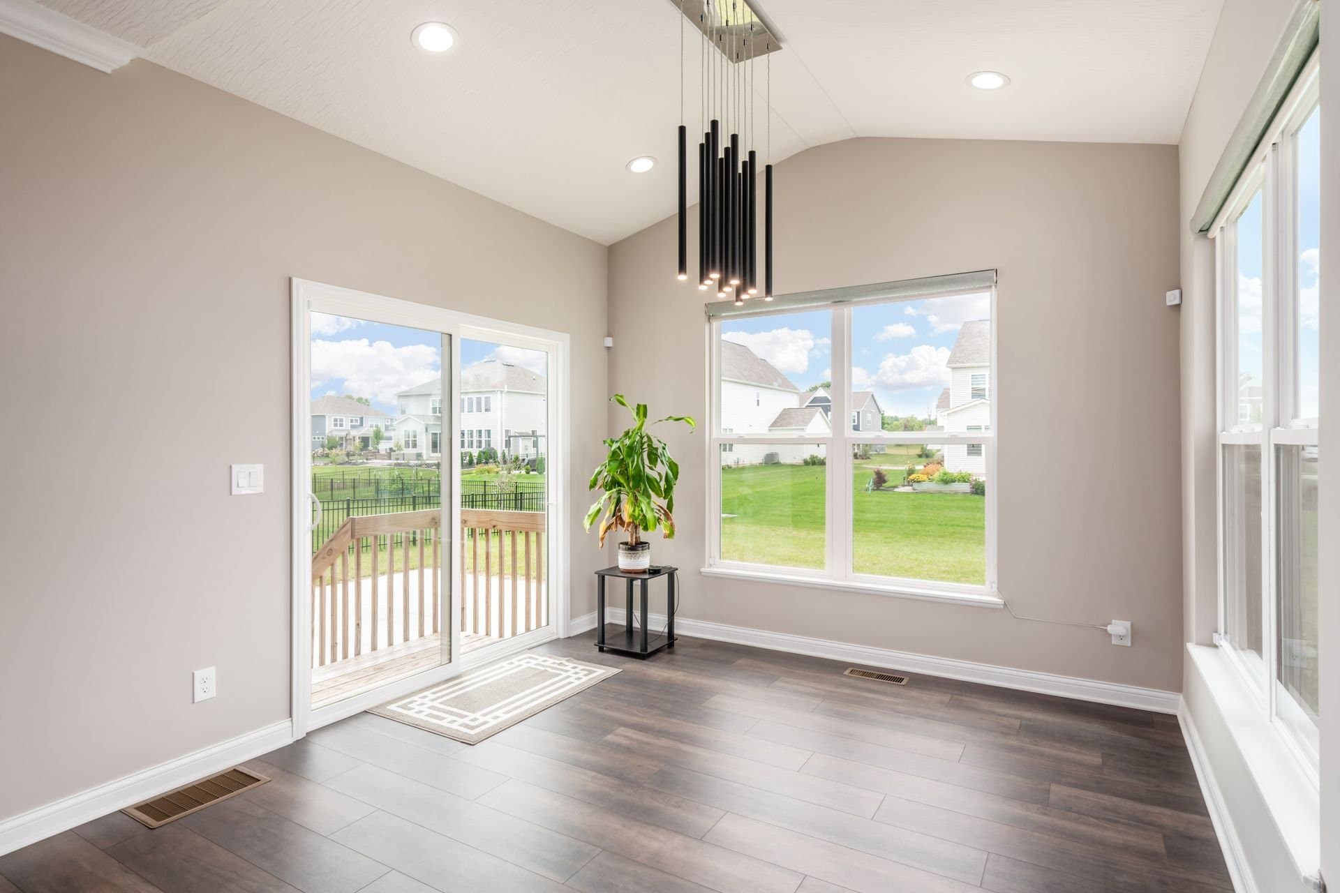 Delaware House: 3387 Logsdon Loop