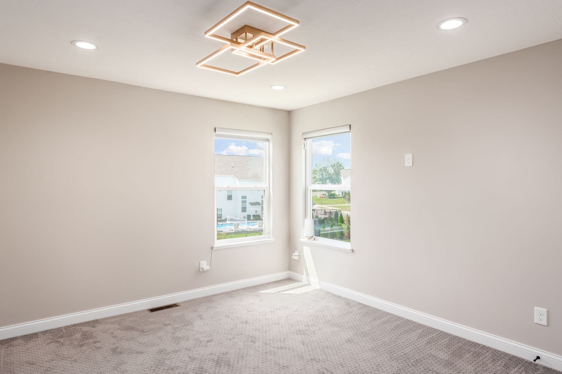 Delaware House: 3387 Logsdon Loop