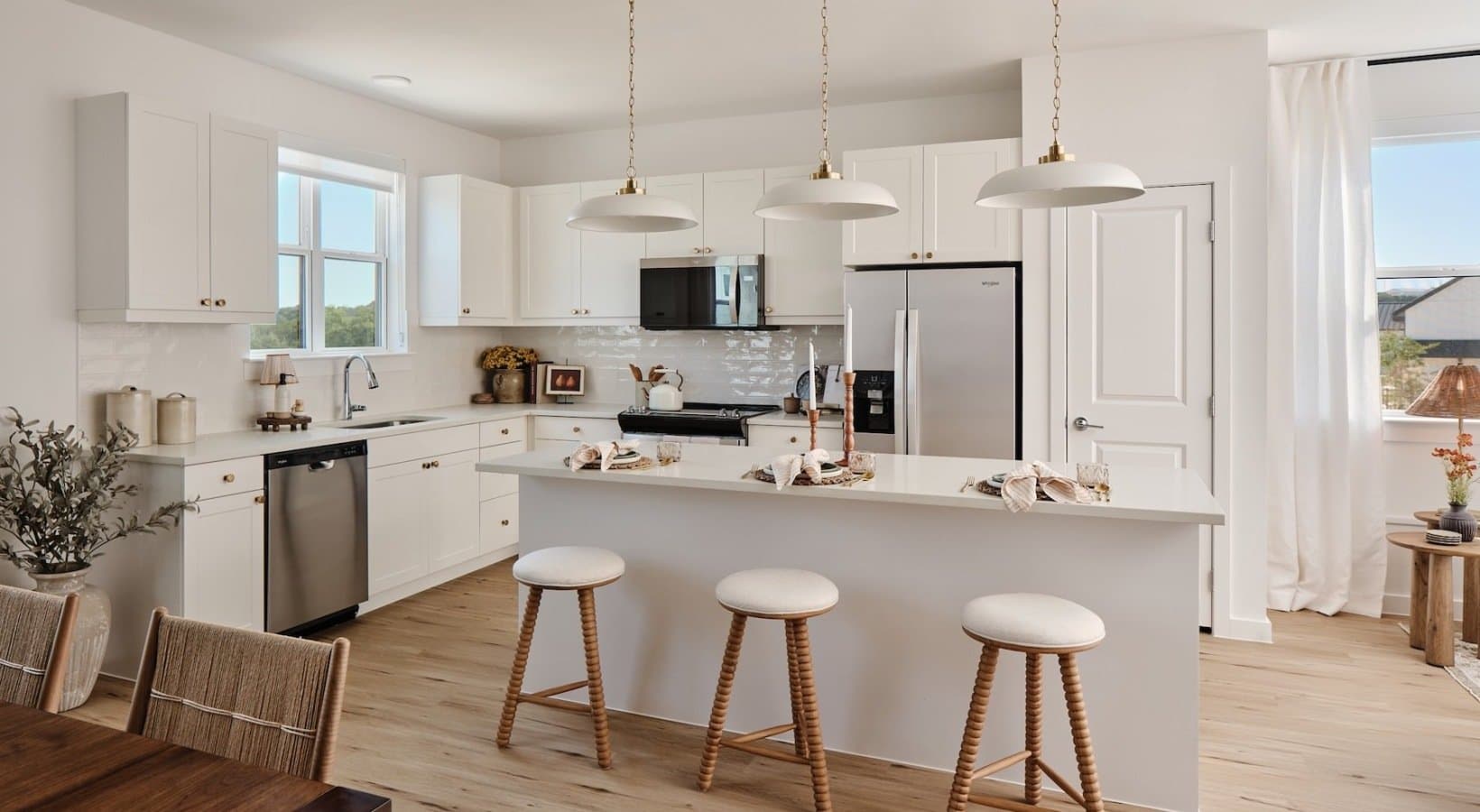 Austin Apartment: 9601 Ledgestone Terrace